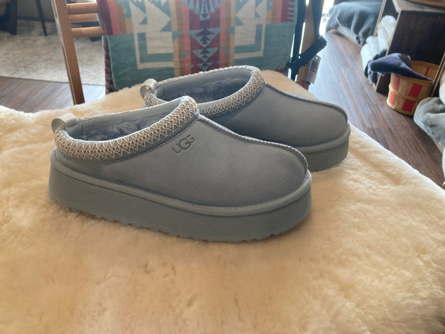 [Final Sale] UGG Tazz Sea Foam Women's Size 9