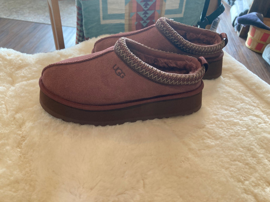 [Final Sale] UGG Tazz Red Jasper Women's Size 9
