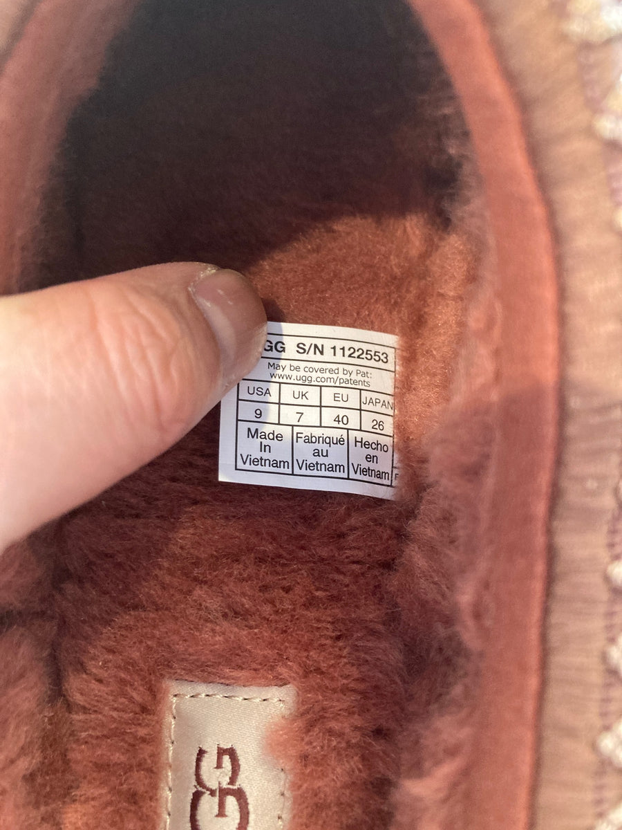 [Final Sale] UGG Tazz Red Jasper Women's Size 9